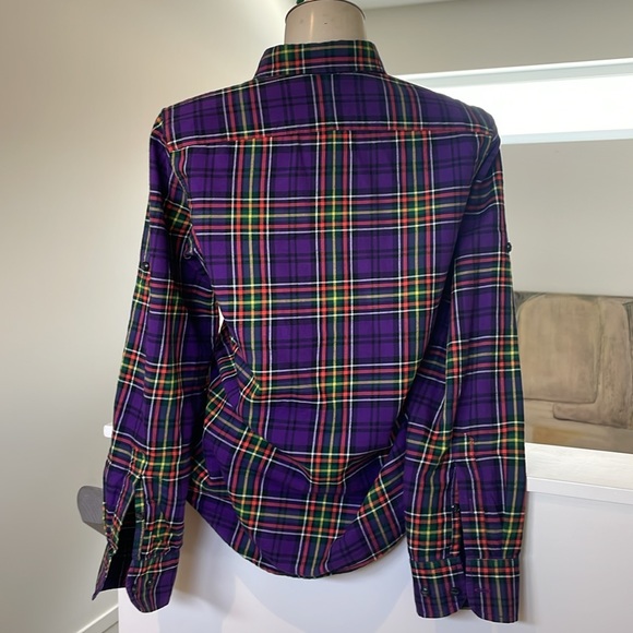 Ralph Lauren Petite Soft Purple Button down Flannel like shirt - Picture 3 of 5